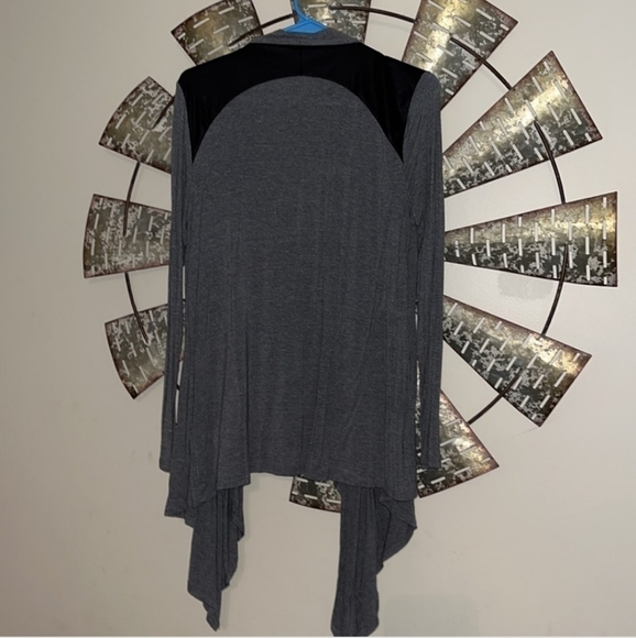 Apt 9 Grey Cardigan with Leather Shoulder Detail - Medium - Picture 2 of 14